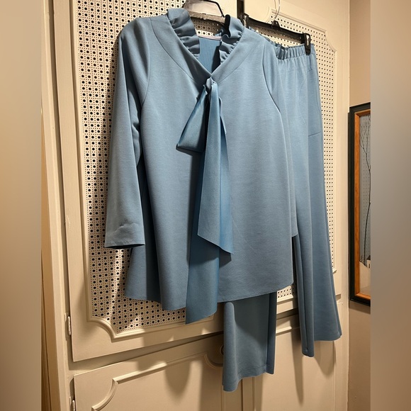 IC collection pant and tunic  set/ suit - Picture 9 of 12